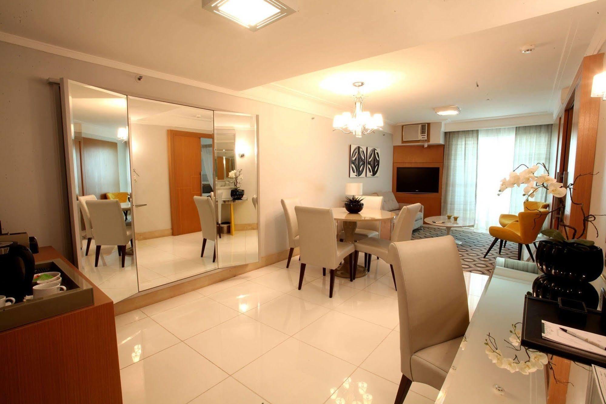 Royal Macae Palace Hotel Bagian luar foto