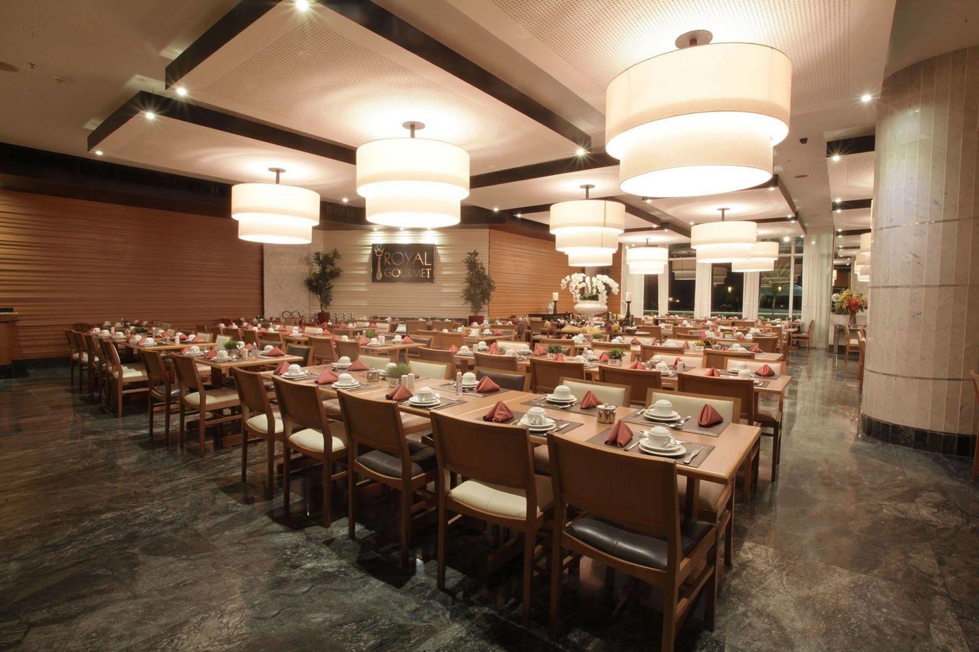 Royal Macae Palace Hotel Bagian luar foto